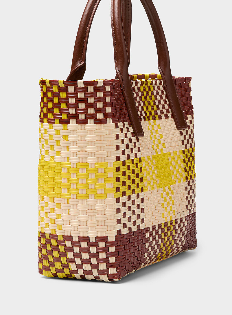 Colourful basket-knit tote bag product image 2