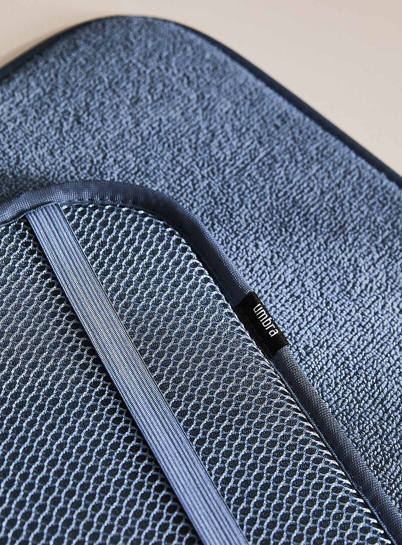 Solid dish drying mat with rack product image 3