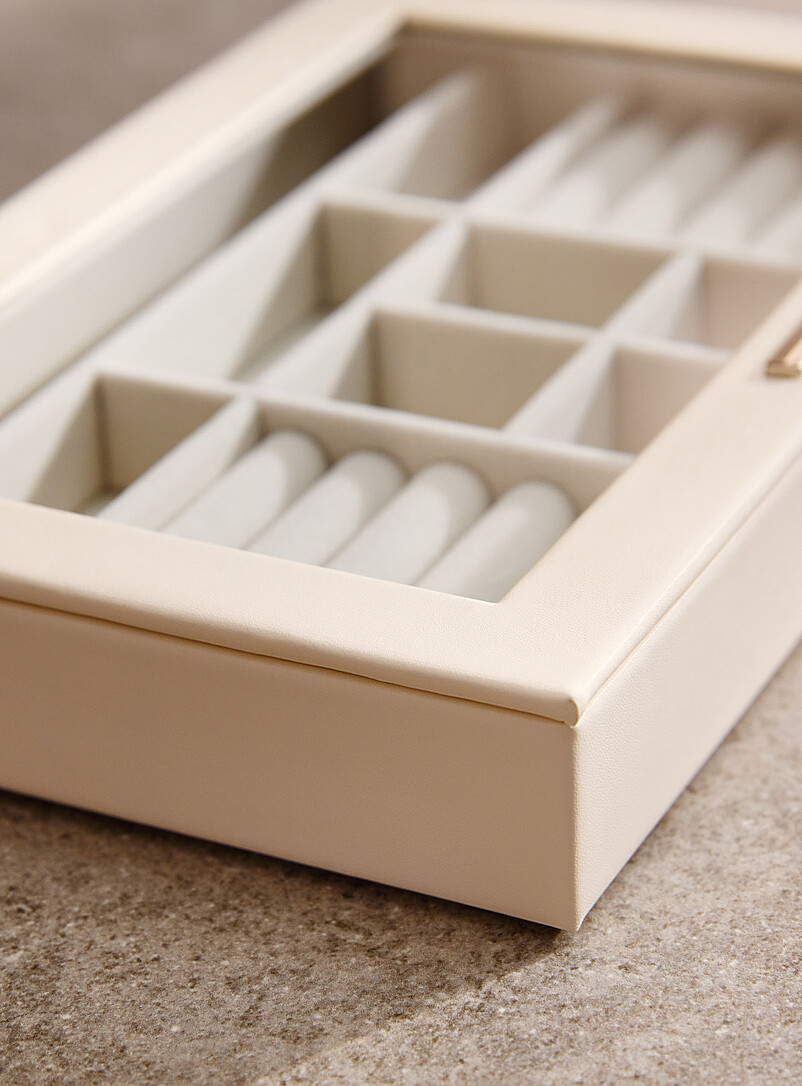 Rectangular faux-leather jewellery box product image 3