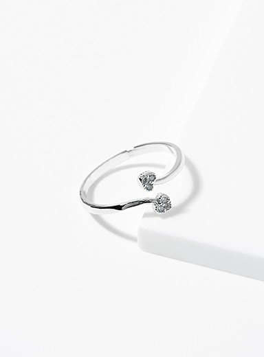 La bague coeur &agrave; coeur