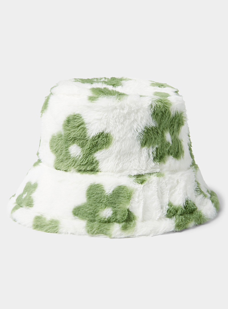 Simons Kelly Green Daisy plush bucket hat for women