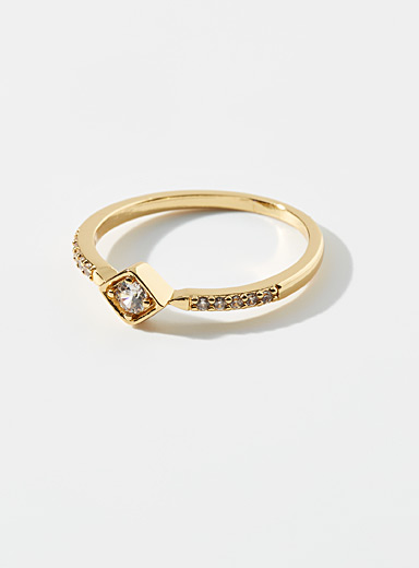 La bague losange cristallin