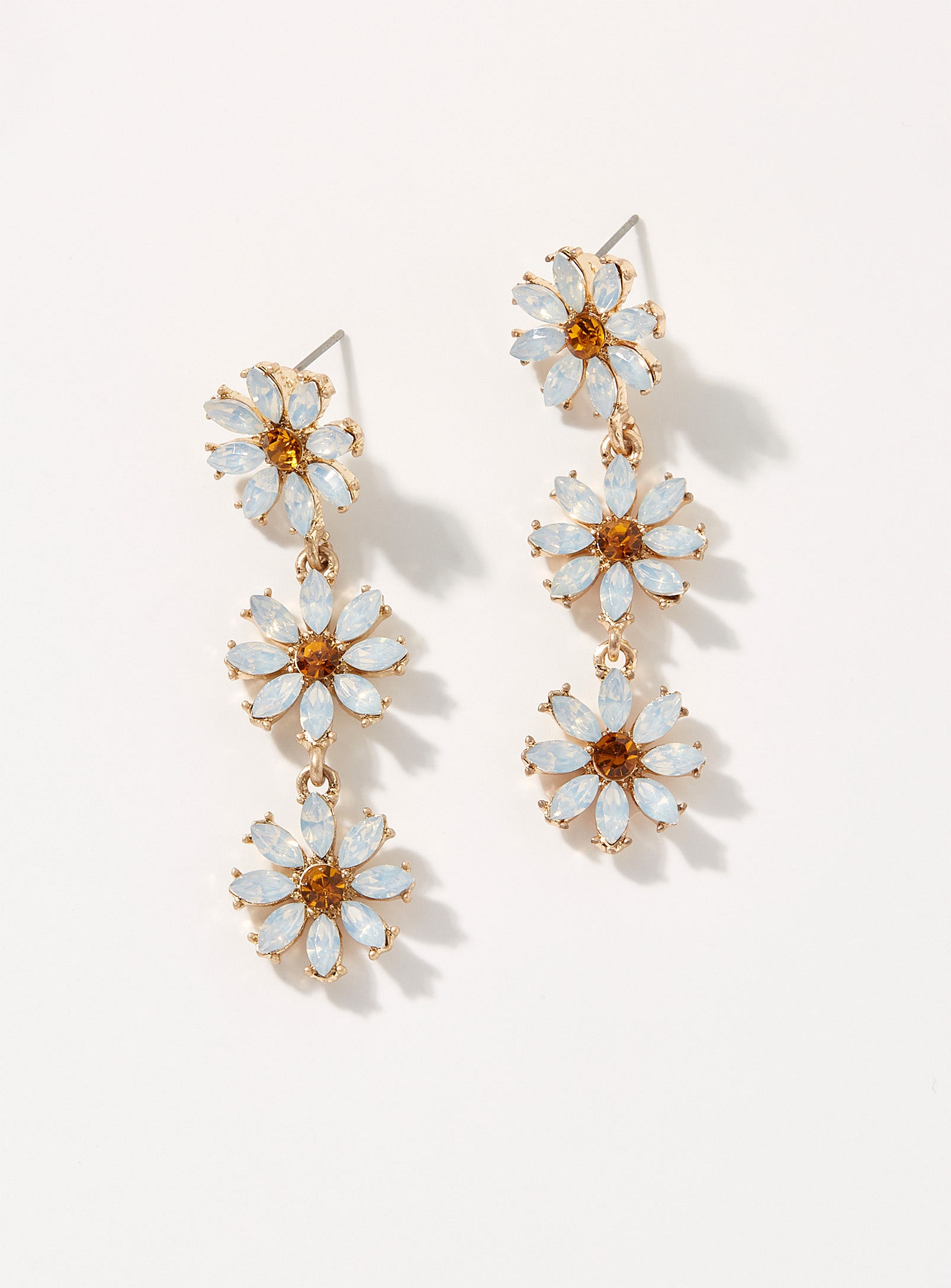 Simons - Women's Long daisy earrings