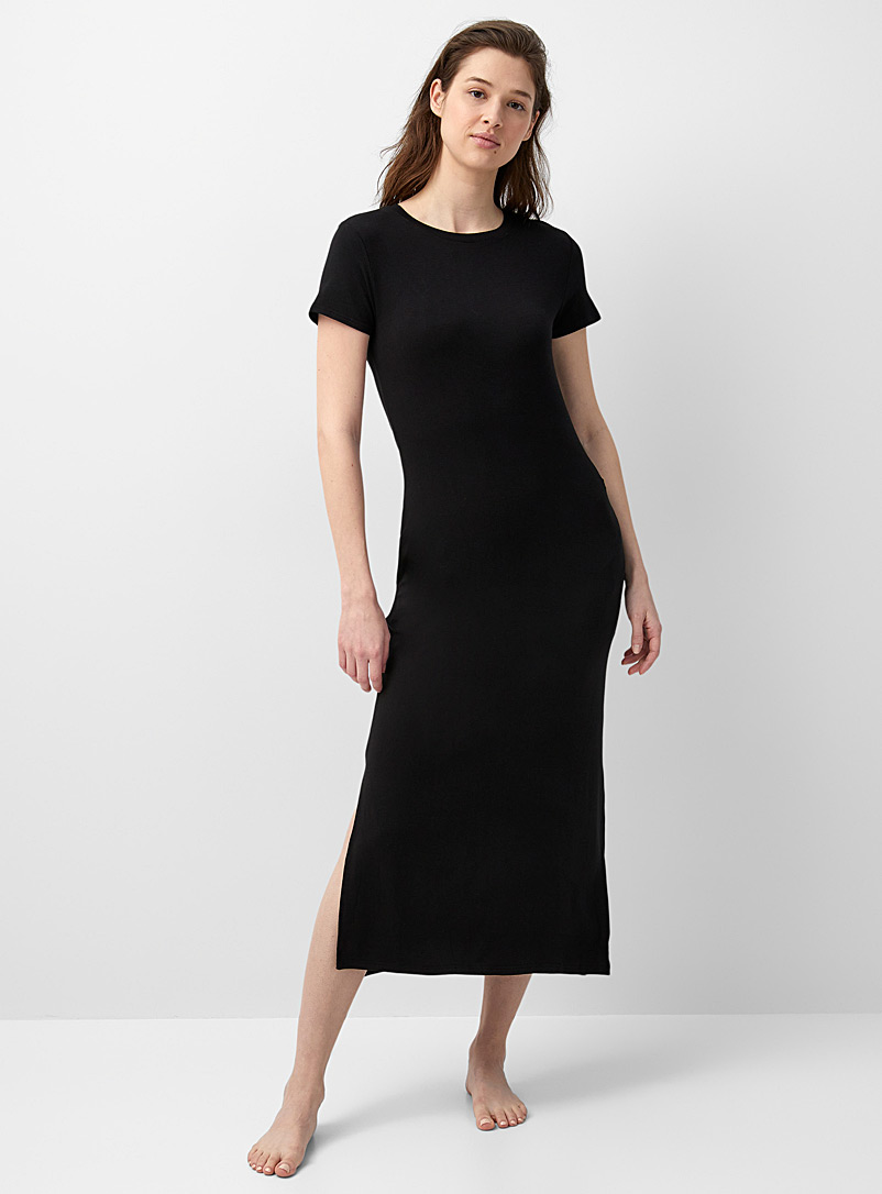 Miiyu: La robe de nuit minimaliste Noir pour femme