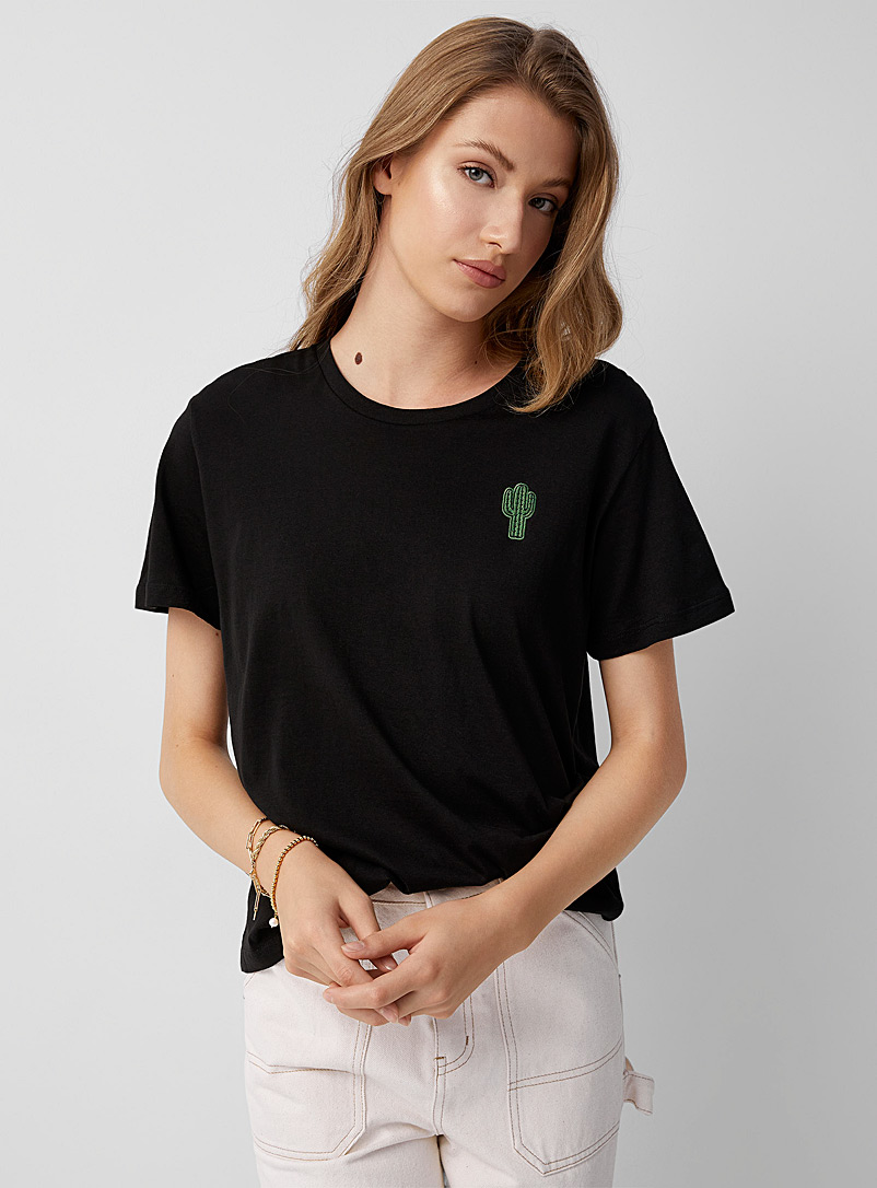 Twik Black Small emblem T-shirt for women