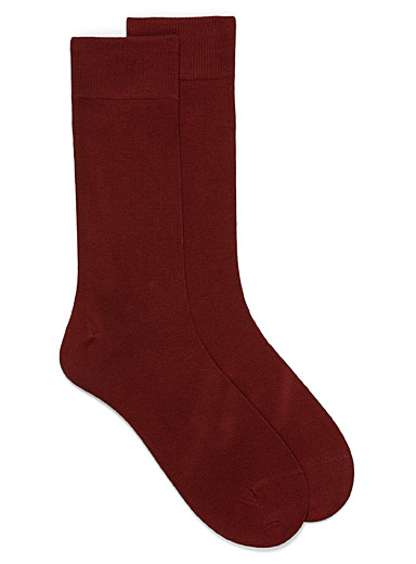 La chaussette habill&eacute;e minimaliste
