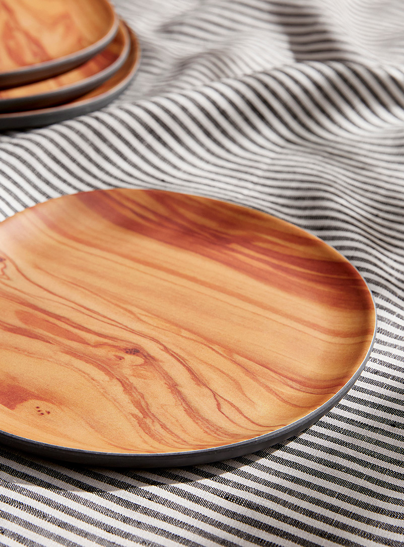 Simons Maison Assorted Medium plates with wood-like interior Set of 4