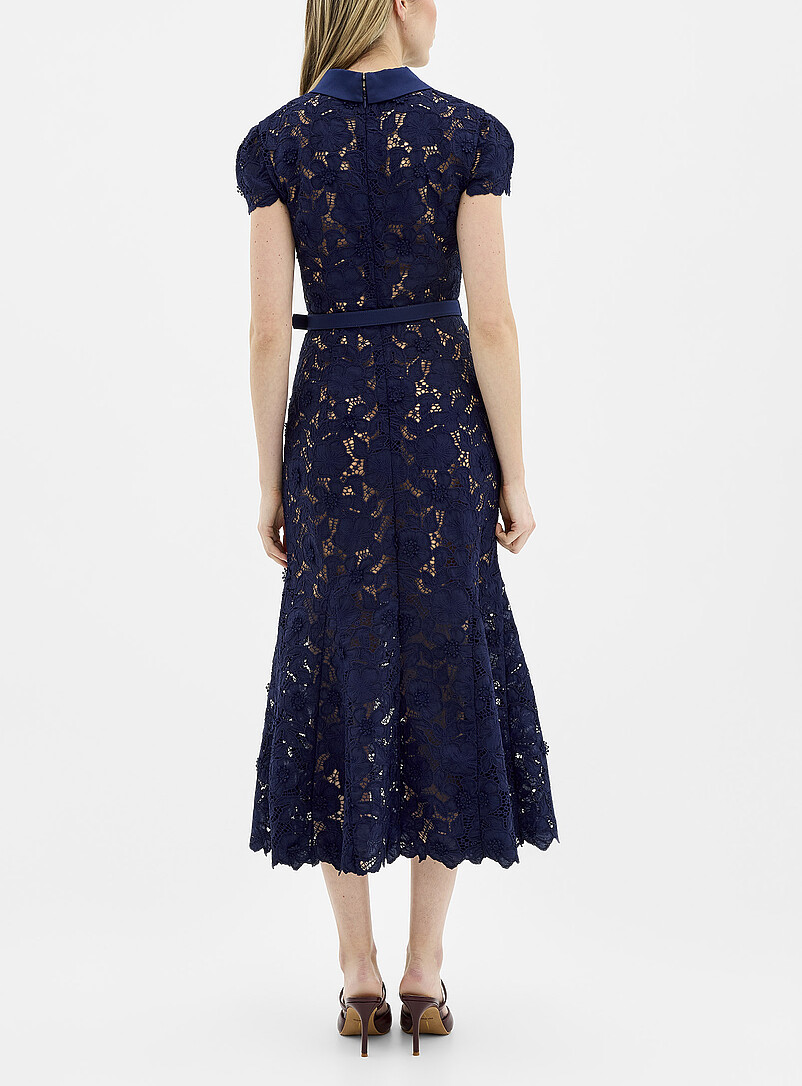 Openwork lace point-collar dress product image 3