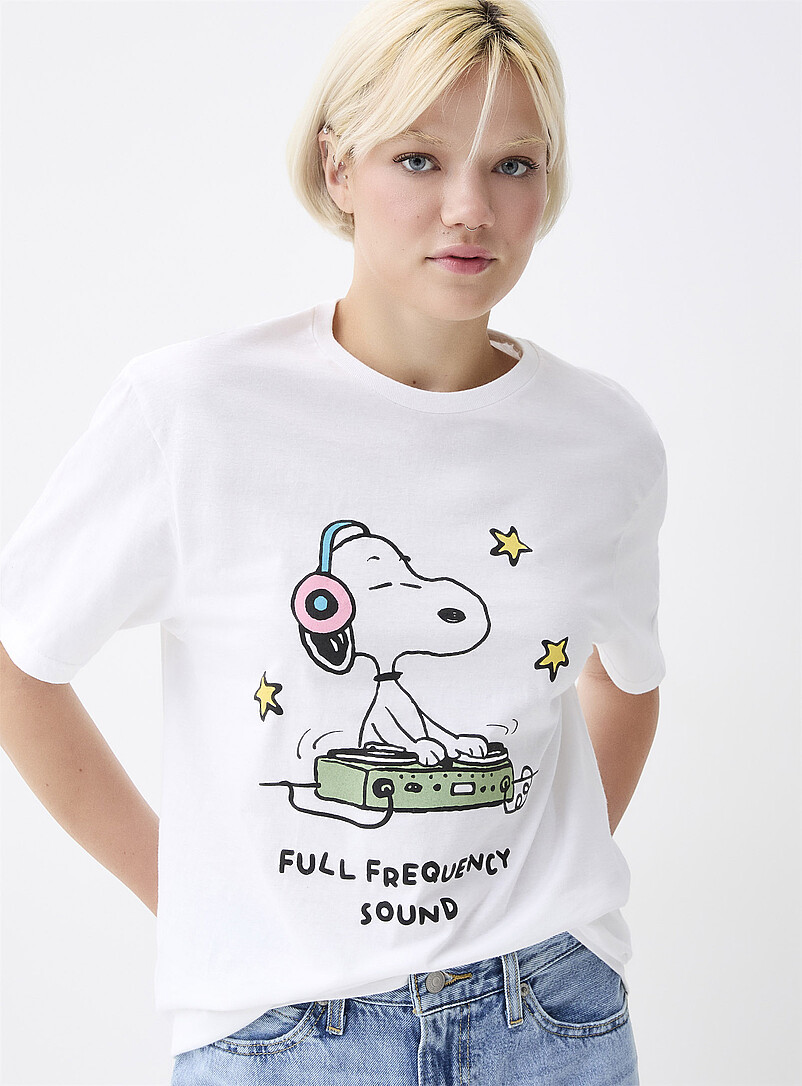 Snoopy T-shirt product image (primary)