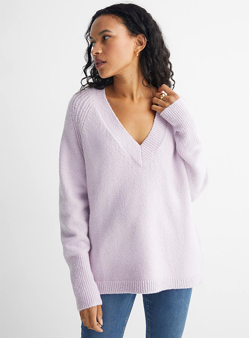 Contemporaine Lilacs Loose bouclé-knit raglan sweater for women
