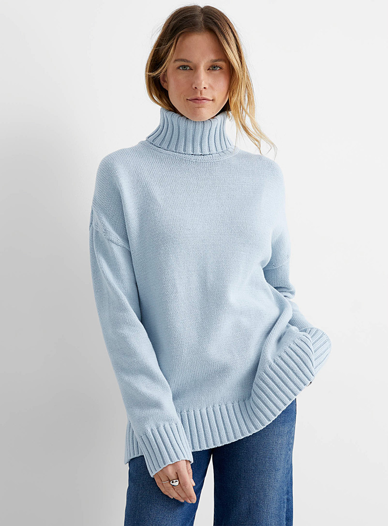 Contemporaine Coral Ribbed-trim oversized turtleneck for women