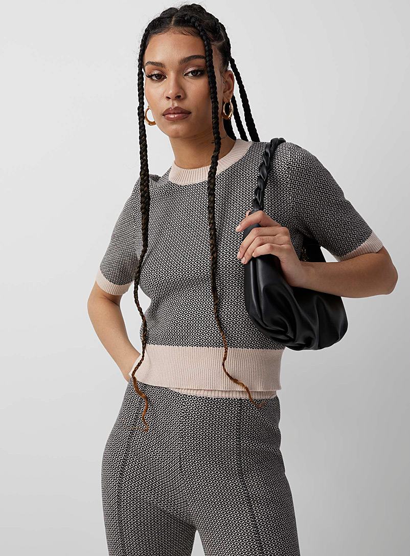Icône Patterned Ecru Geometric mosaic jacquard sweater for women