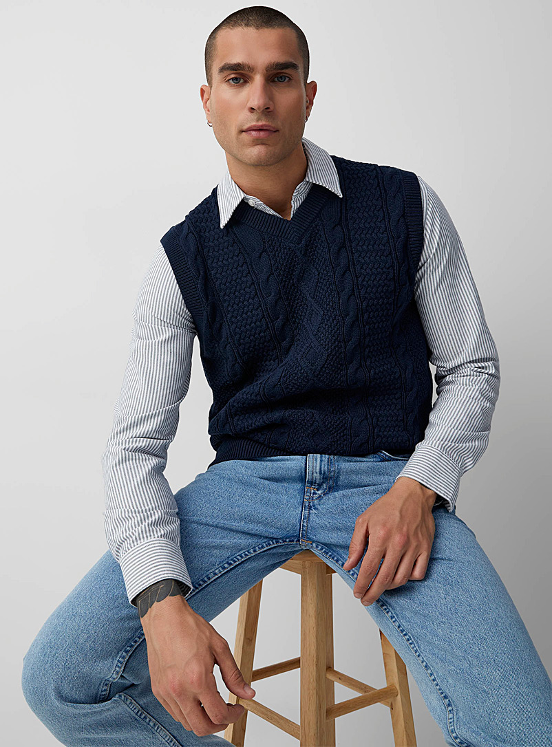 Le 31 Marine Blue Twisted-cable heritage sweater vest for men