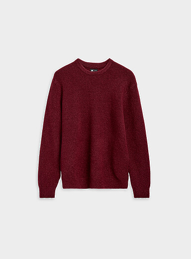 Minimalist knit sweater