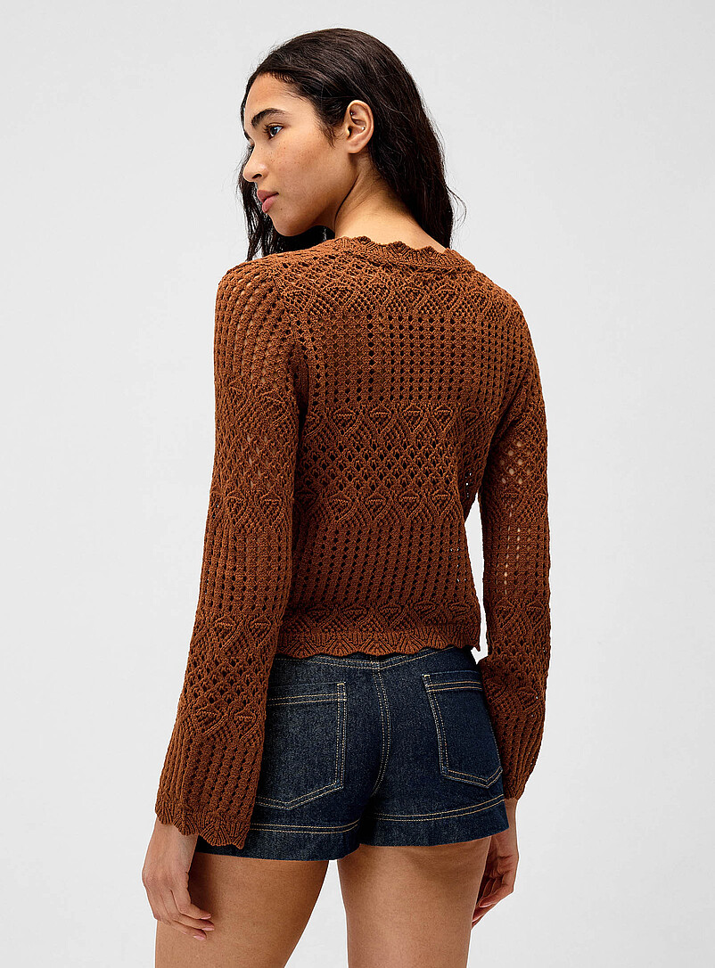 Twik: Le chandail crochet manches cloche Ivoire - Beige cr&egrave;me pour femme