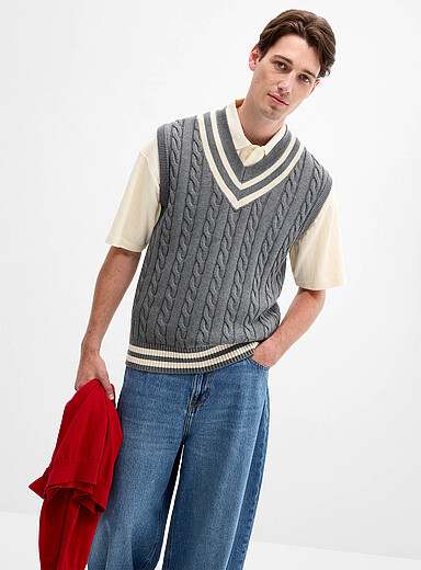 Le 31 Patterned Grey Preppy sweater vest for men