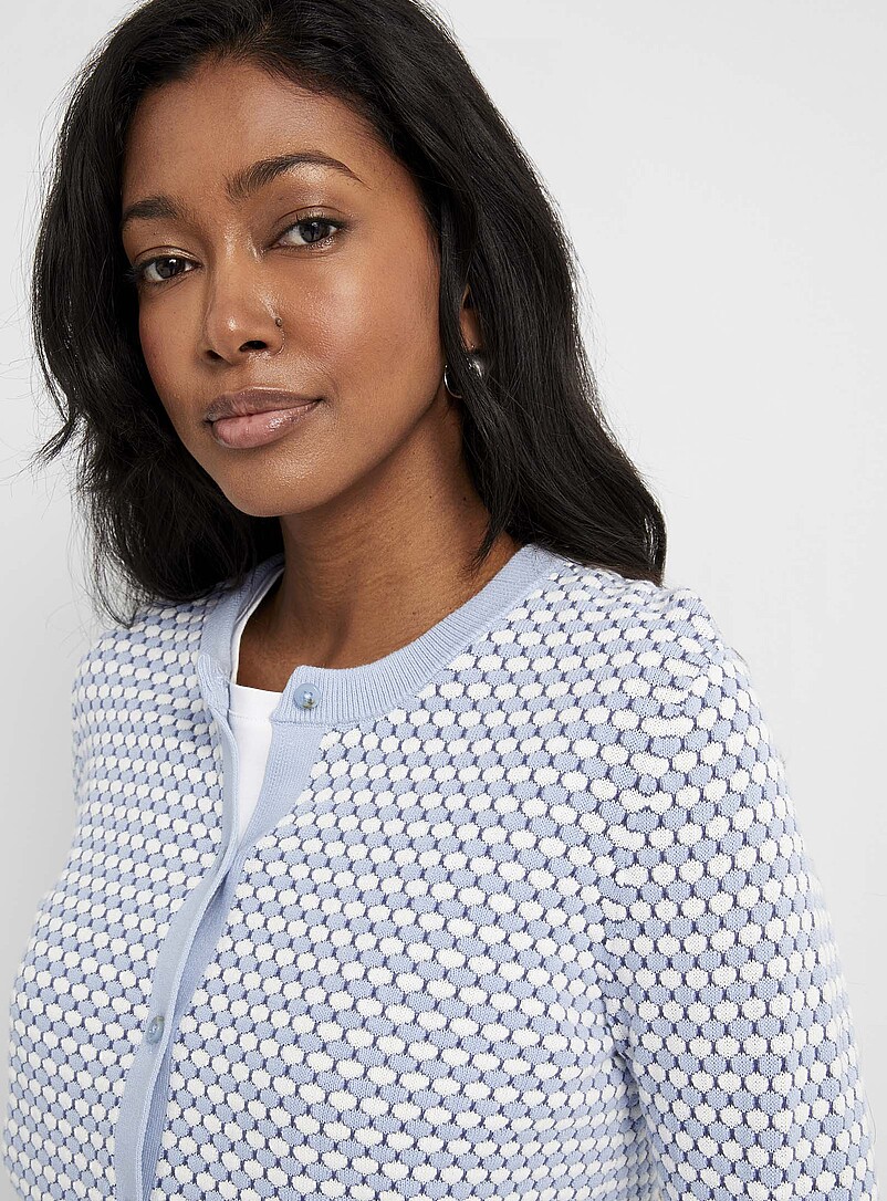 Contemporaine Patterned Blue Scale texture fine-knit cardigan for women