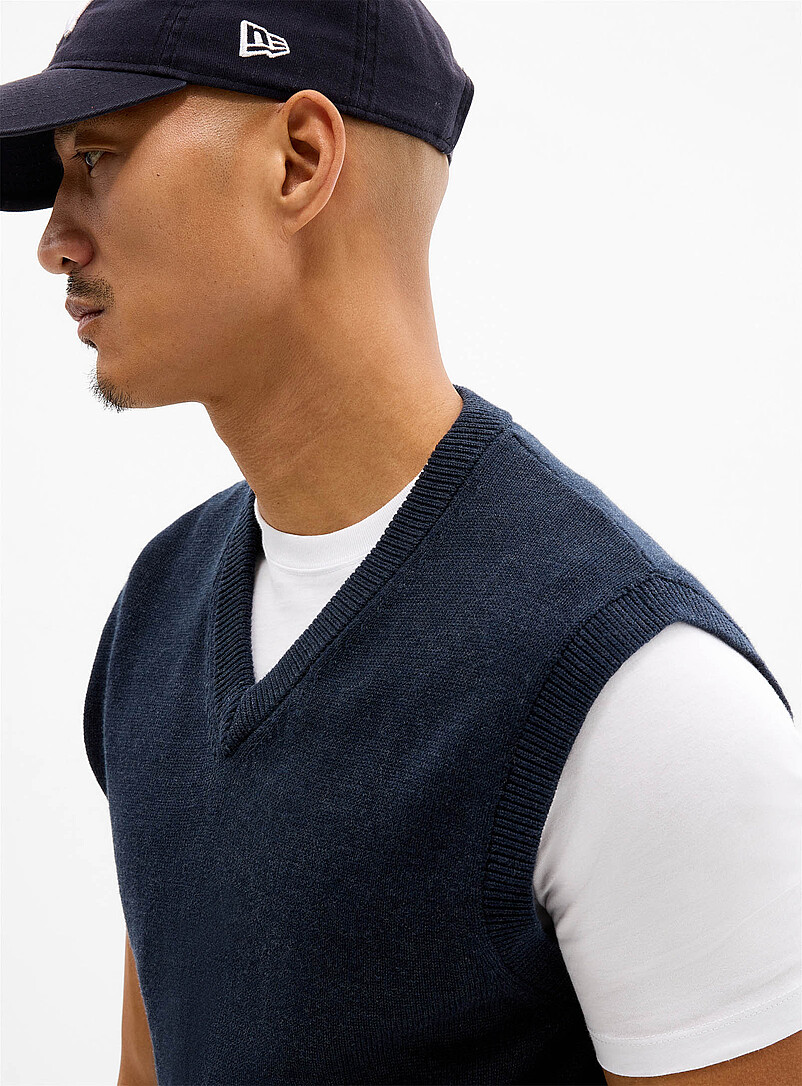 Le 31 Patterned Blue Recycled cotton knit sweater vest for men