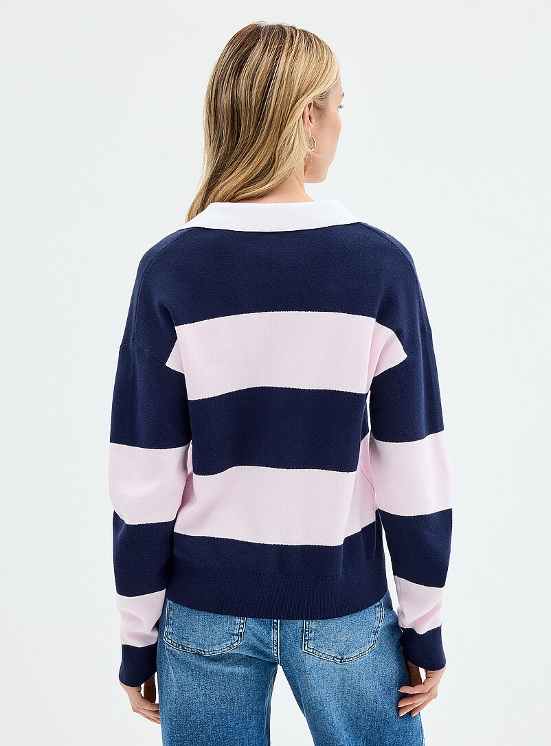 Contemporaine: Le chandail col Johnny rayures rugby Vert &agrave; motifs pour femme