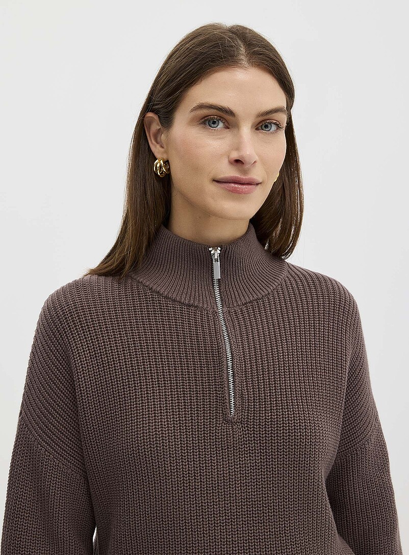 Zipped mock neck shaker rib sweater | Contemporaine | Shop Women's