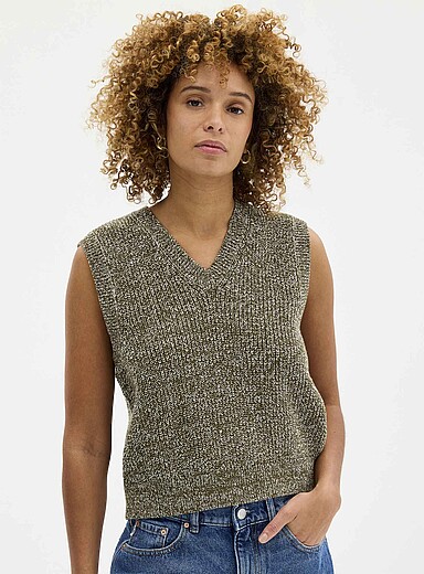 Le d&eacute;bardeur tricot chin&eacute; col V