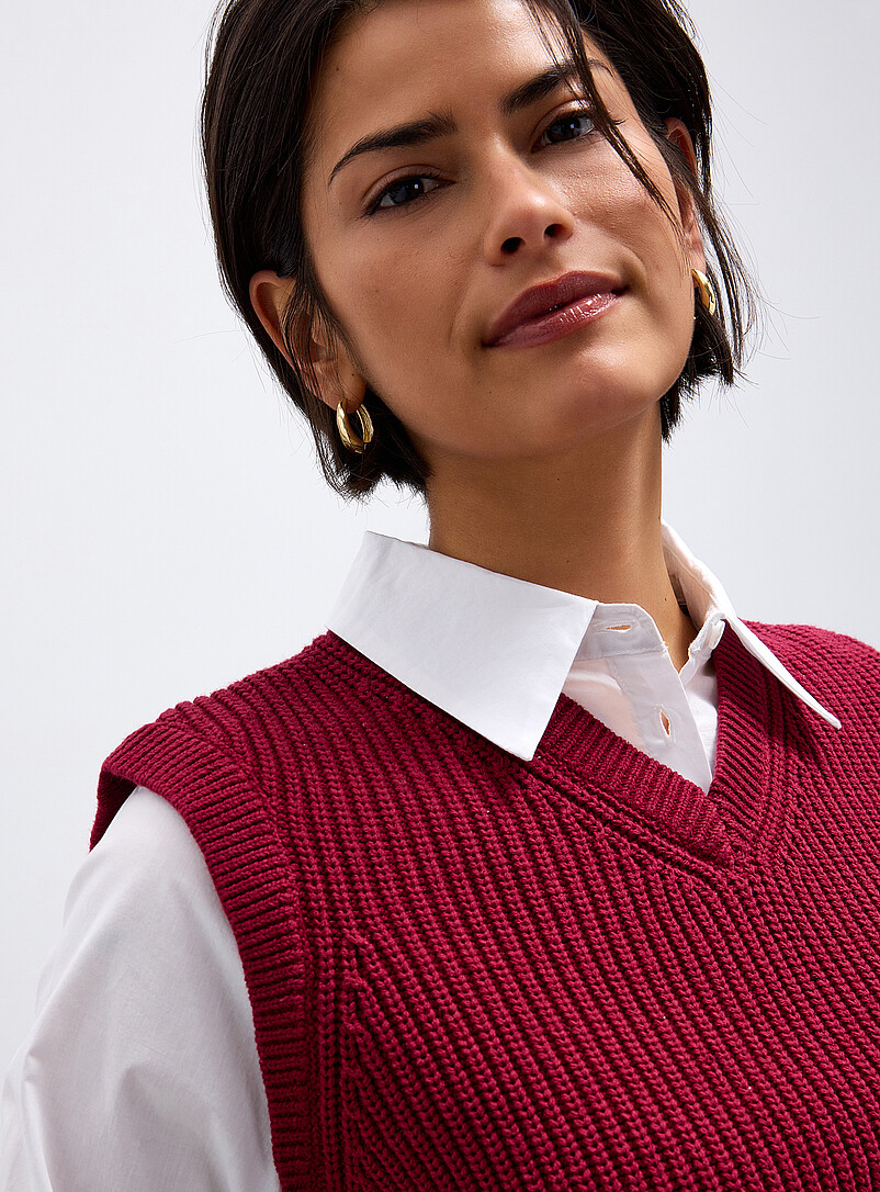 Contemporaine: Le d&eacute;bardeur c&ocirc;tes perl&eacute;es chemise int&eacute;gr&eacute;e Blanc cass&eacute; pour femme
