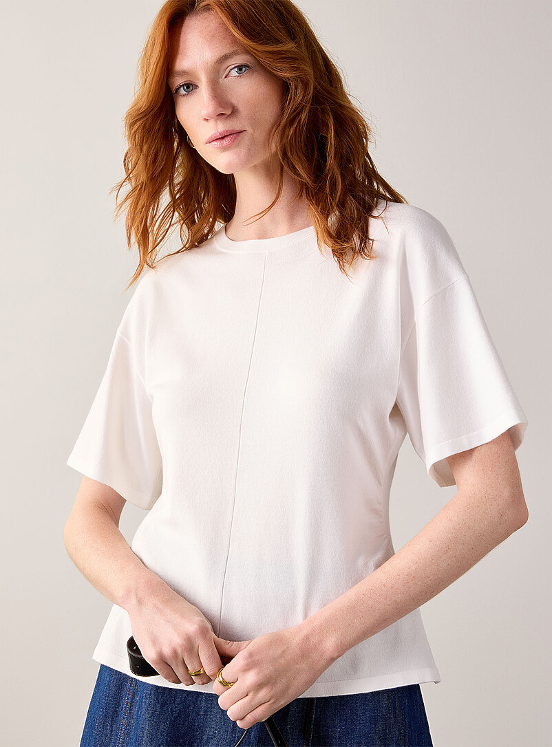 Contemporaine: Le chandail fin tricot taille fronc&eacute;e Rouge pour femme