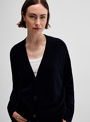 Le cardigan ample col V laine et cachemire