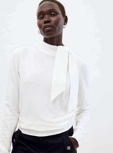 Scarf-collar casual sweater