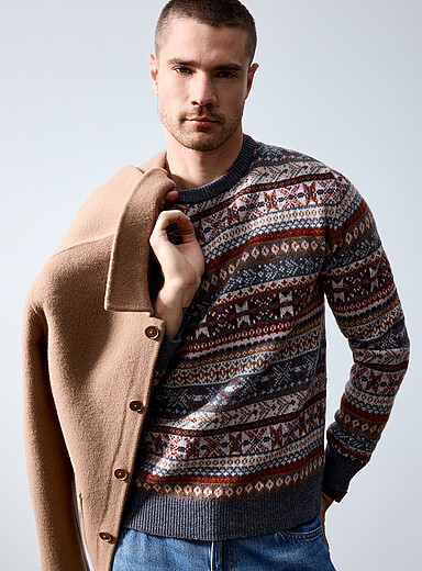 Le chandail jacquard Fair Isle <b>Laine d'agneau recycl&eacute;e</b>