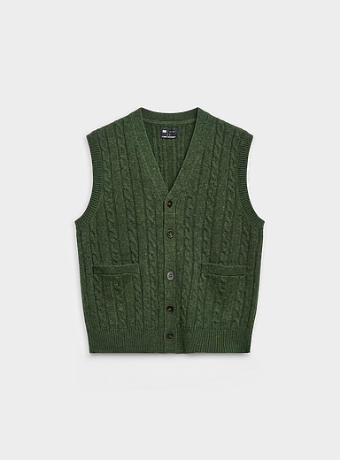 La veste boutonn&eacute; c&acirc;bles torsad&eacute;s <b>Laine d'agneau recycl&eacute;e</b>