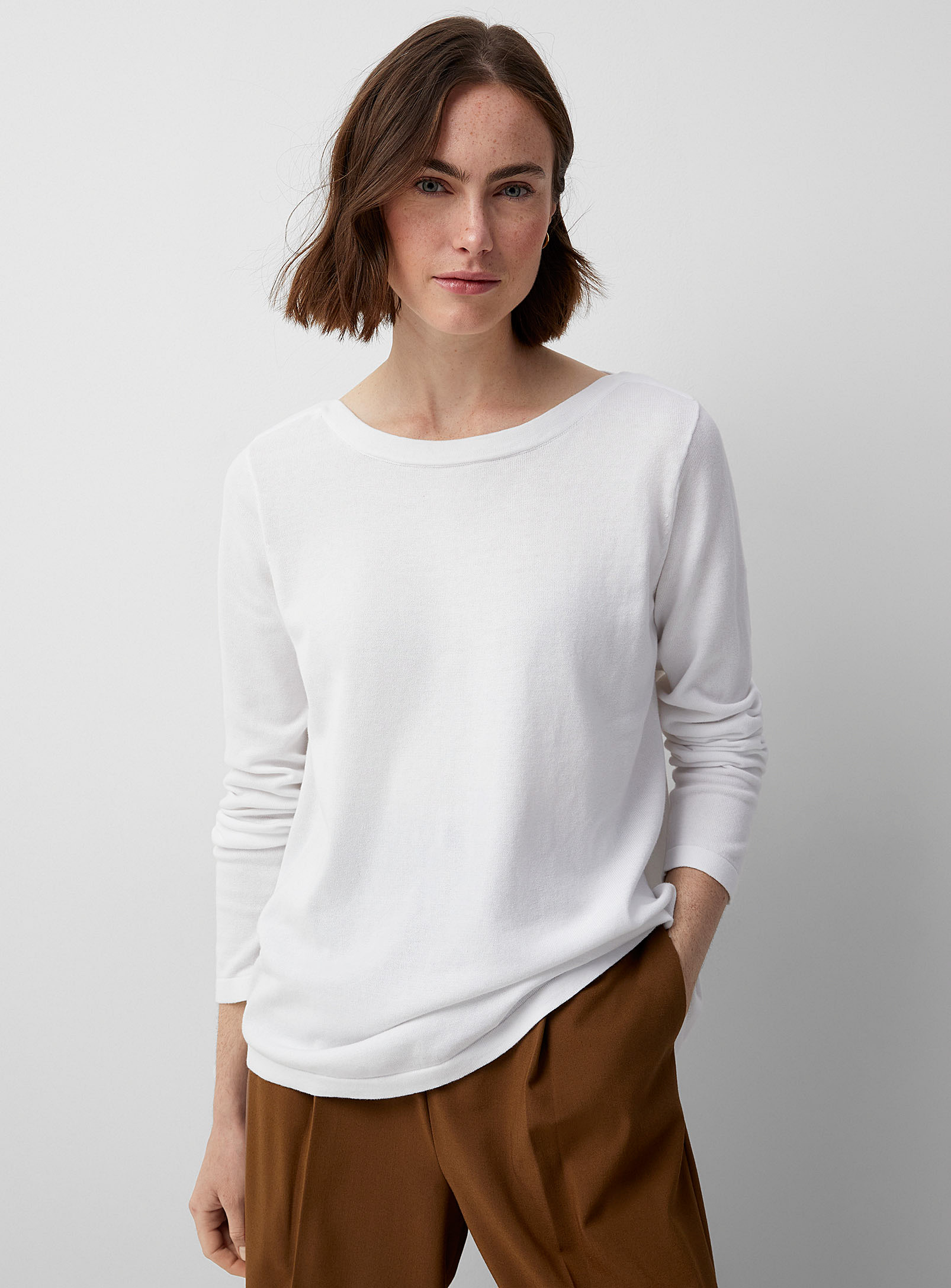 Contemporaine Rounded Boat-neck Sweater In White