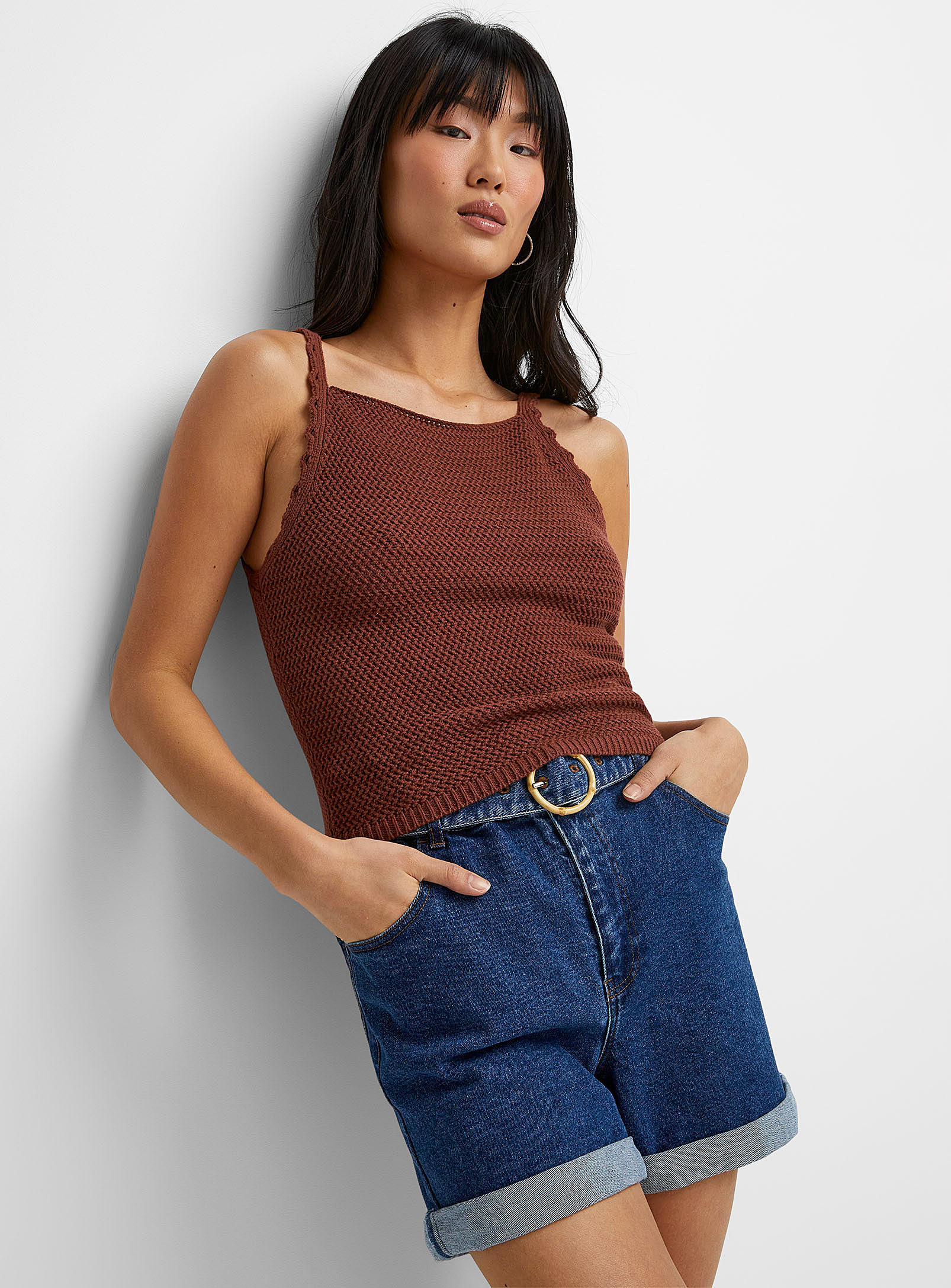 Icone Scalloped Crocheted Cropped Cami In Copper/rust