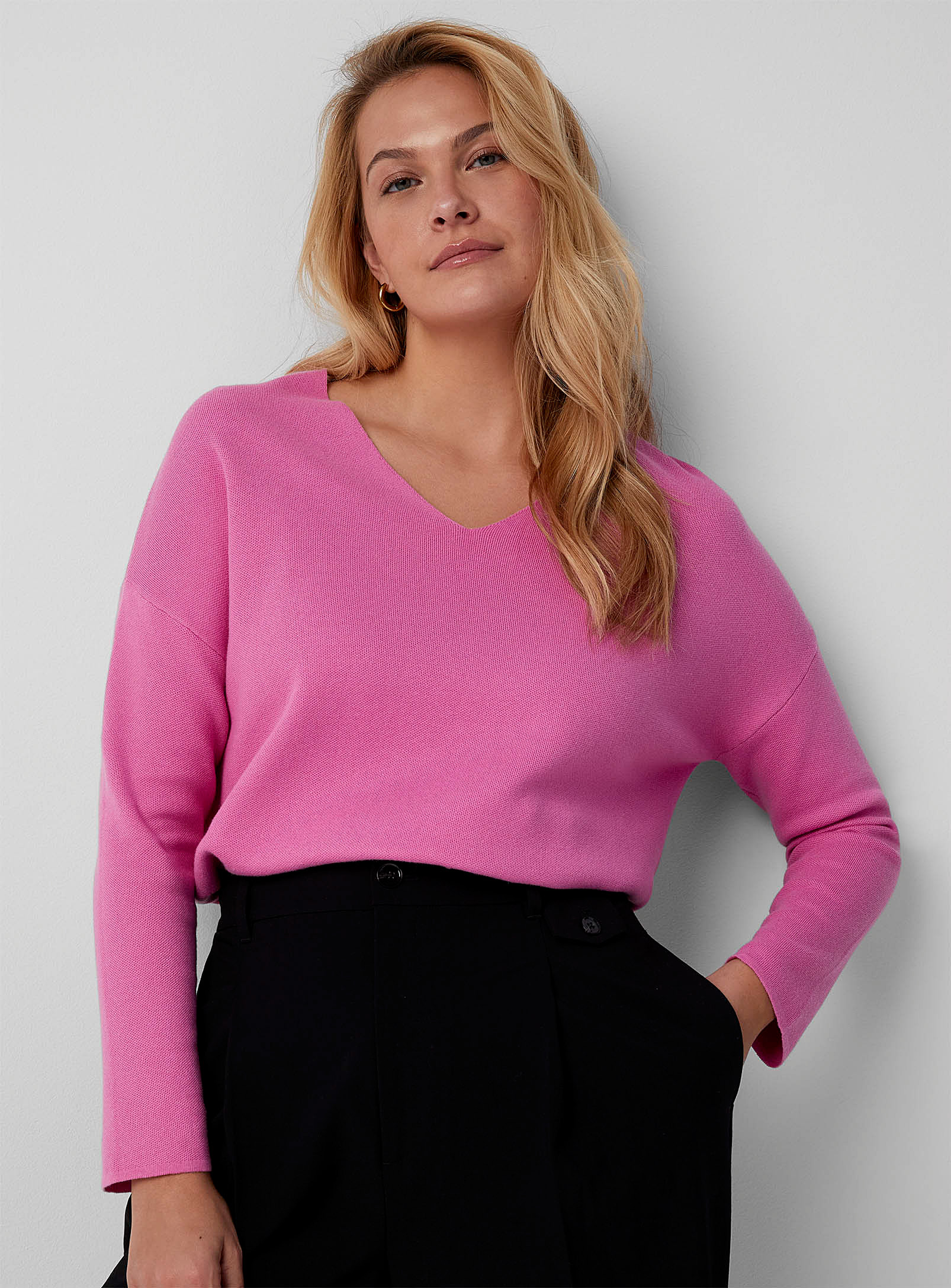 Contemporaine Textured Knit Loose Sweater In Medium Pink