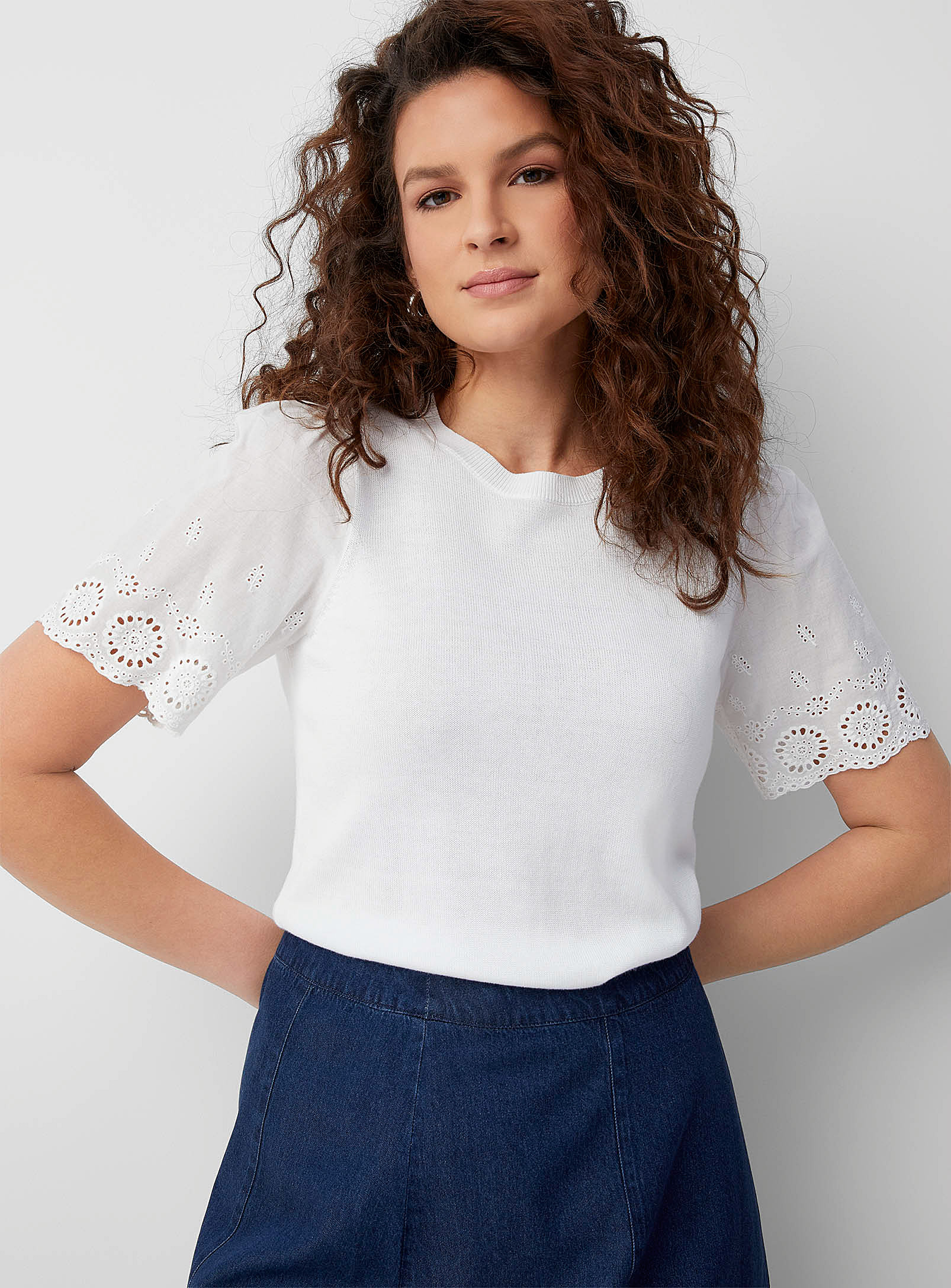 Contemporaine Broderie Anglaise Sleeves Sweater In White