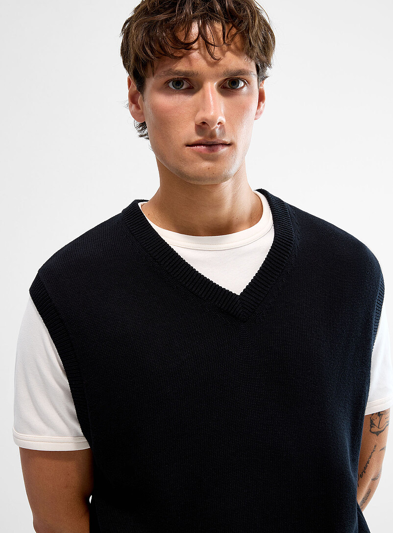 Recycled cotton knit sweater vest product image 2