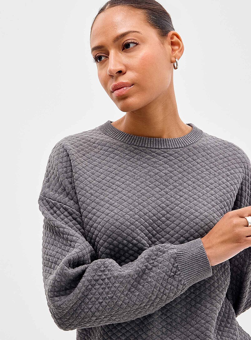 Diamond-texture pure cotton sweater product image 2