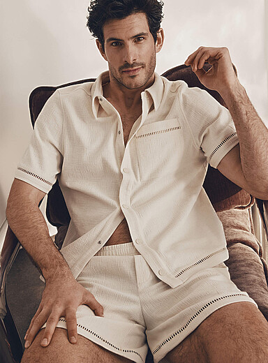Le short pyjama textur&eacute; accents ajour&eacute;
