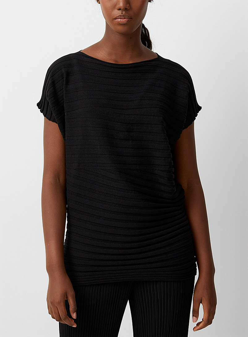 Issey Miyake: Le pull tricot zigzag Noir pour femme
