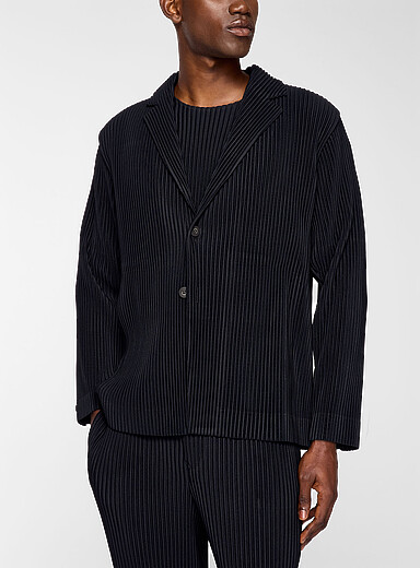 Homme Pliss&eacute; Issey Miyake Black Pleated jacket for men