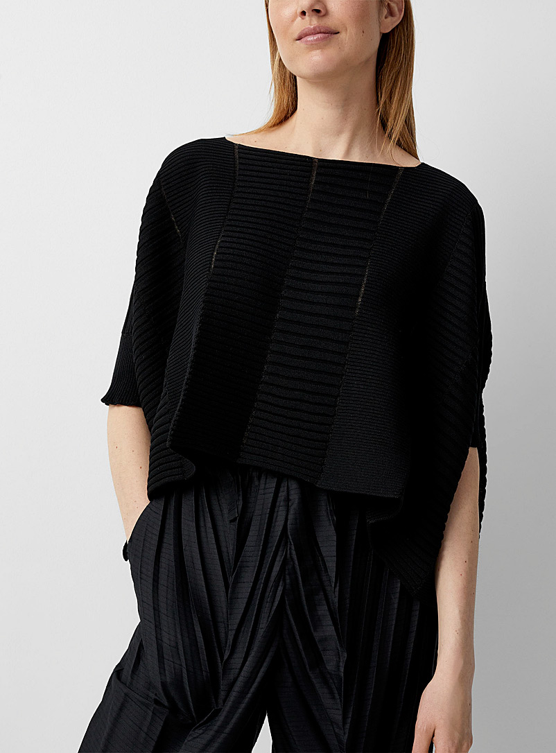 Issey Miyake Black Colonne knit top for women