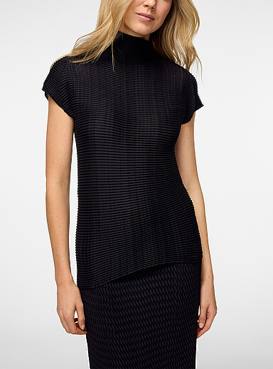 Wooly Pleats mock-neck top