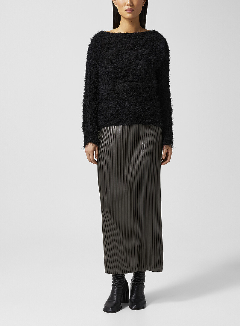 Glossed Metal pleated skirt | Issey Miyake | | Simons