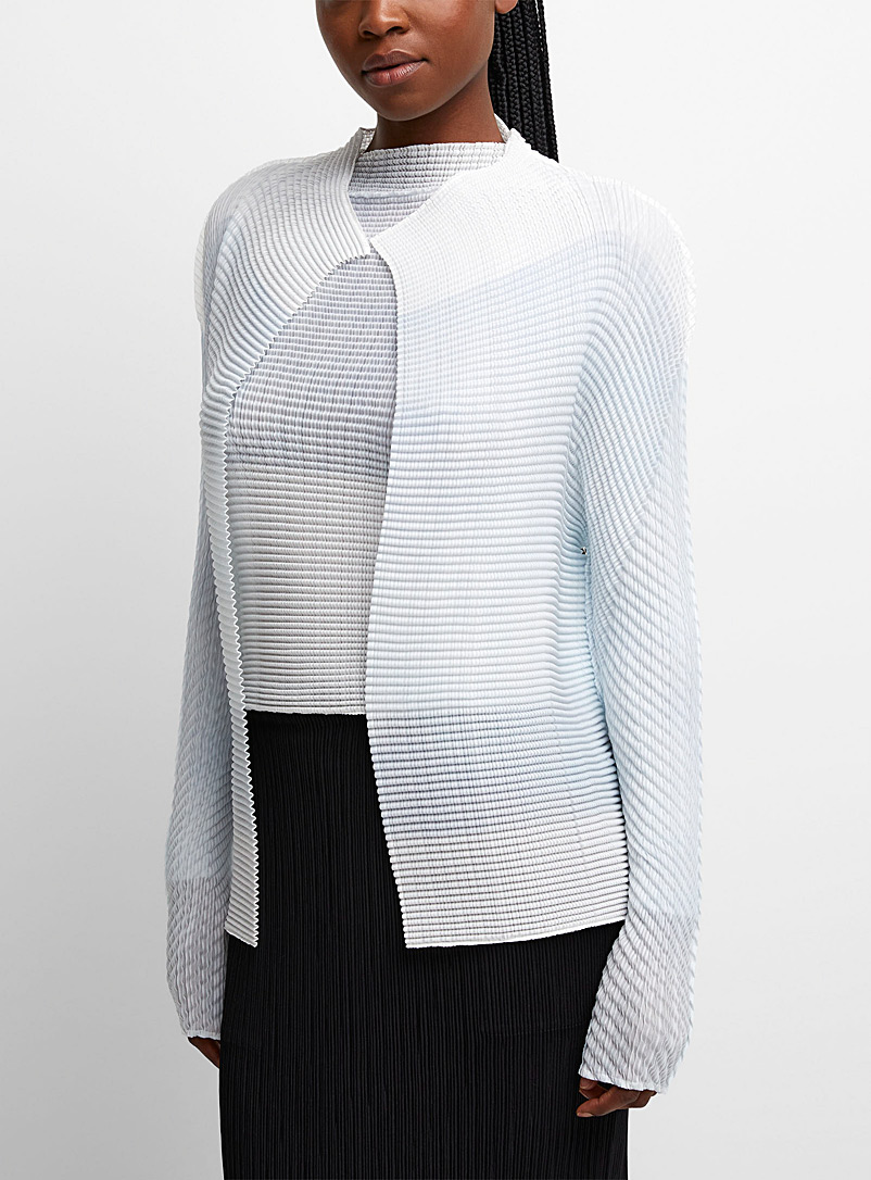 Issey Miyake: Le cardigan pastel Wooly Pleats Blanc pour femme