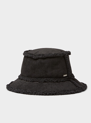 Shearling-like bucket hat