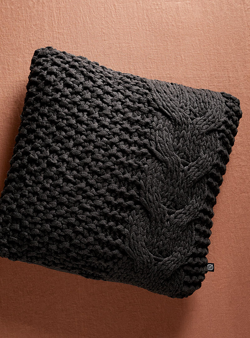 Simons Maison Grey Textured knit cushion 50 x 50 cm