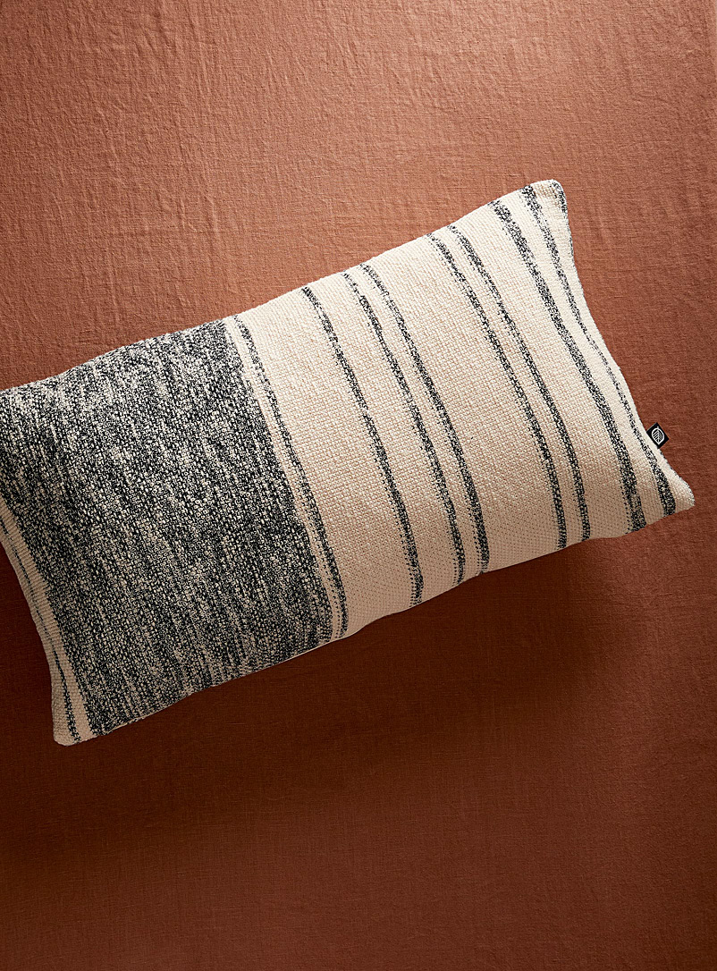 Simons Maison Grey Knitted stripes cushion 35 x 60 cm
