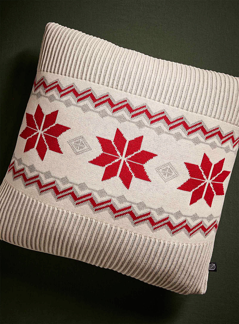 Simons Maison Cream Beige Nordic snowflakes cushion 50 x 50 cm