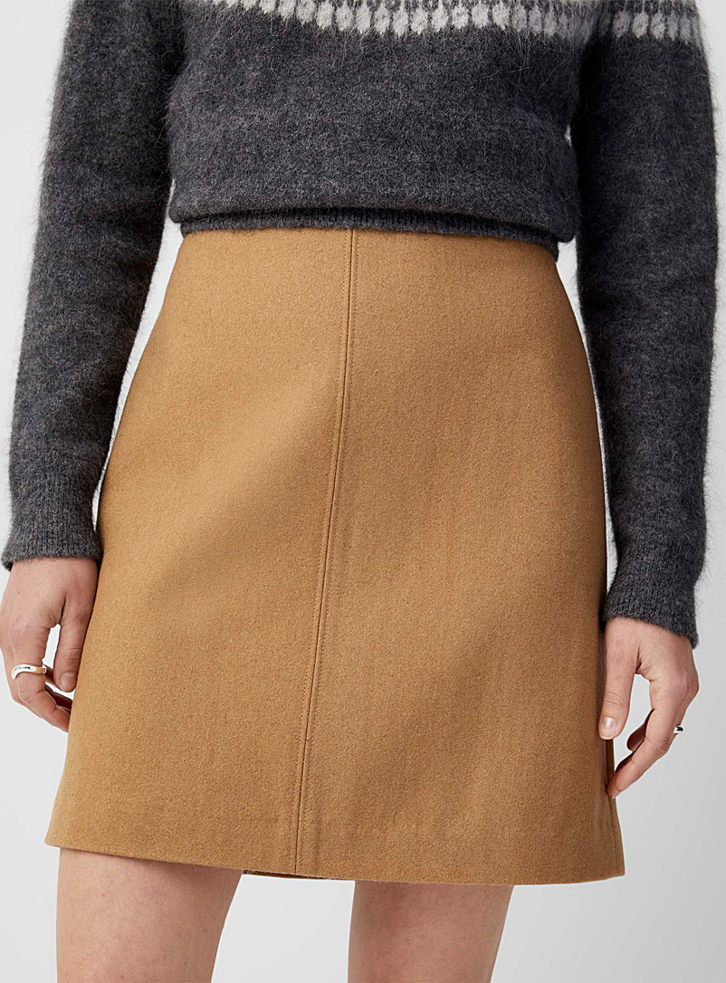 Contemporaine: La jupe courte laine feutrée Tan beige fauve pour femme