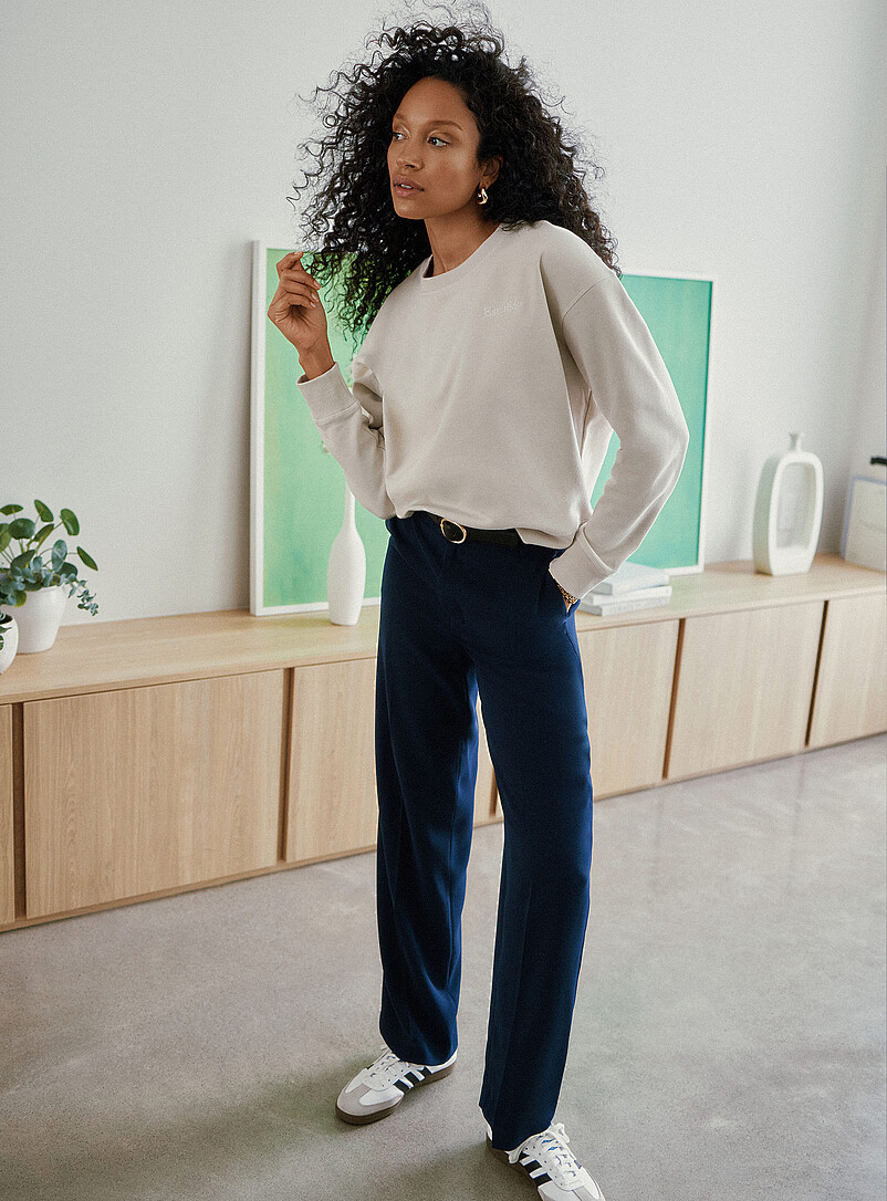 Pantalon Cargo Femme REPLAY – Tissu Twill Coton – Teinture En Finition – Coupe Détendue – Style Décontracté